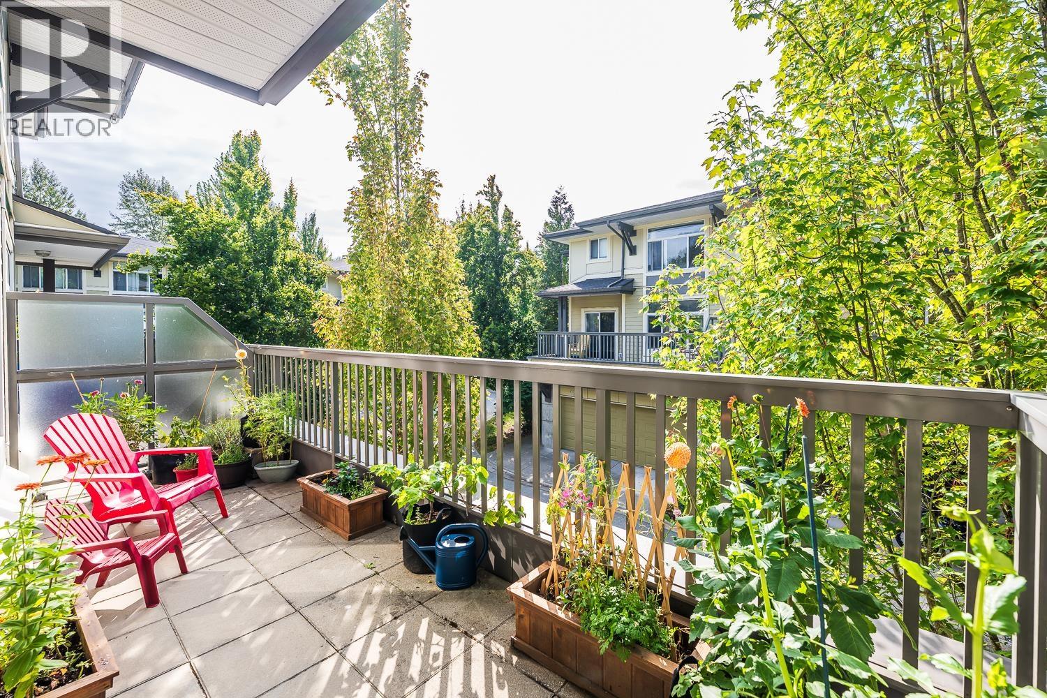 35 40632 GOVERNMENT ROAD, Squamish