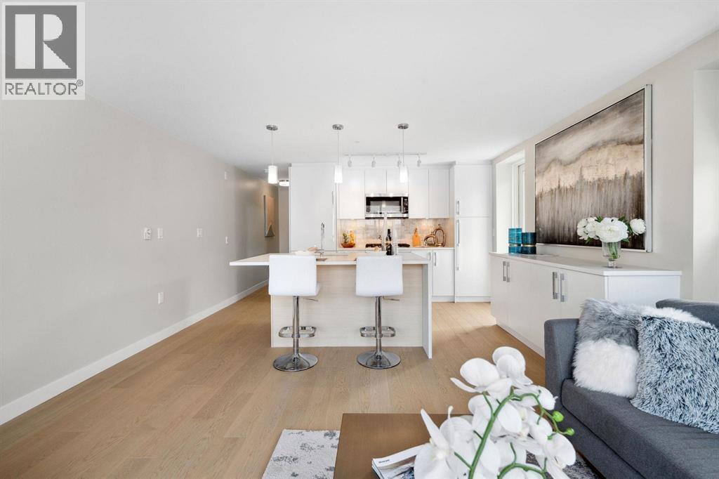 2512 FRASER STREET, Vancouver