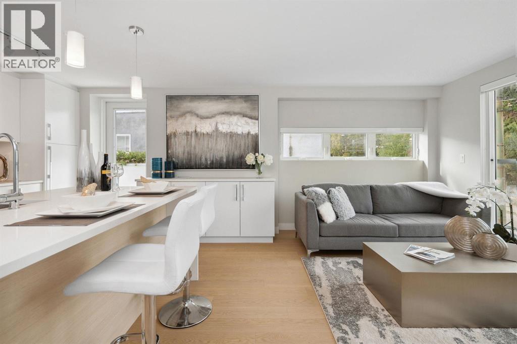 2512 FRASER STREET, Vancouver