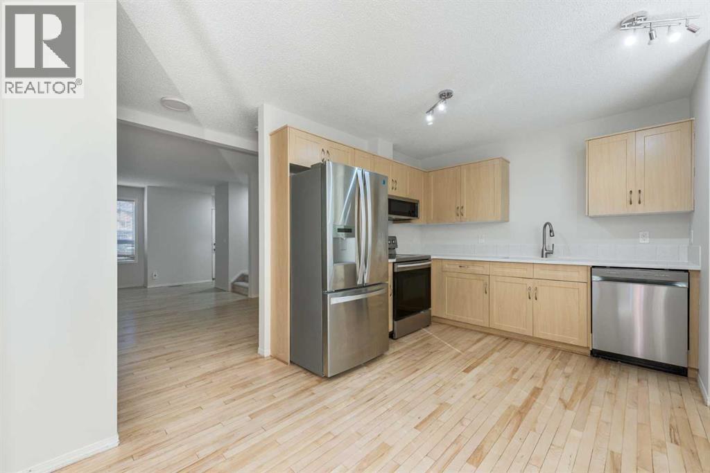 
          111 Tarawood Lane Northeast
            <br/>
            <span>Calgary</span>
            , 
            <span>AB</span>
             <span>T3J5B9</span>
         - Photo 15