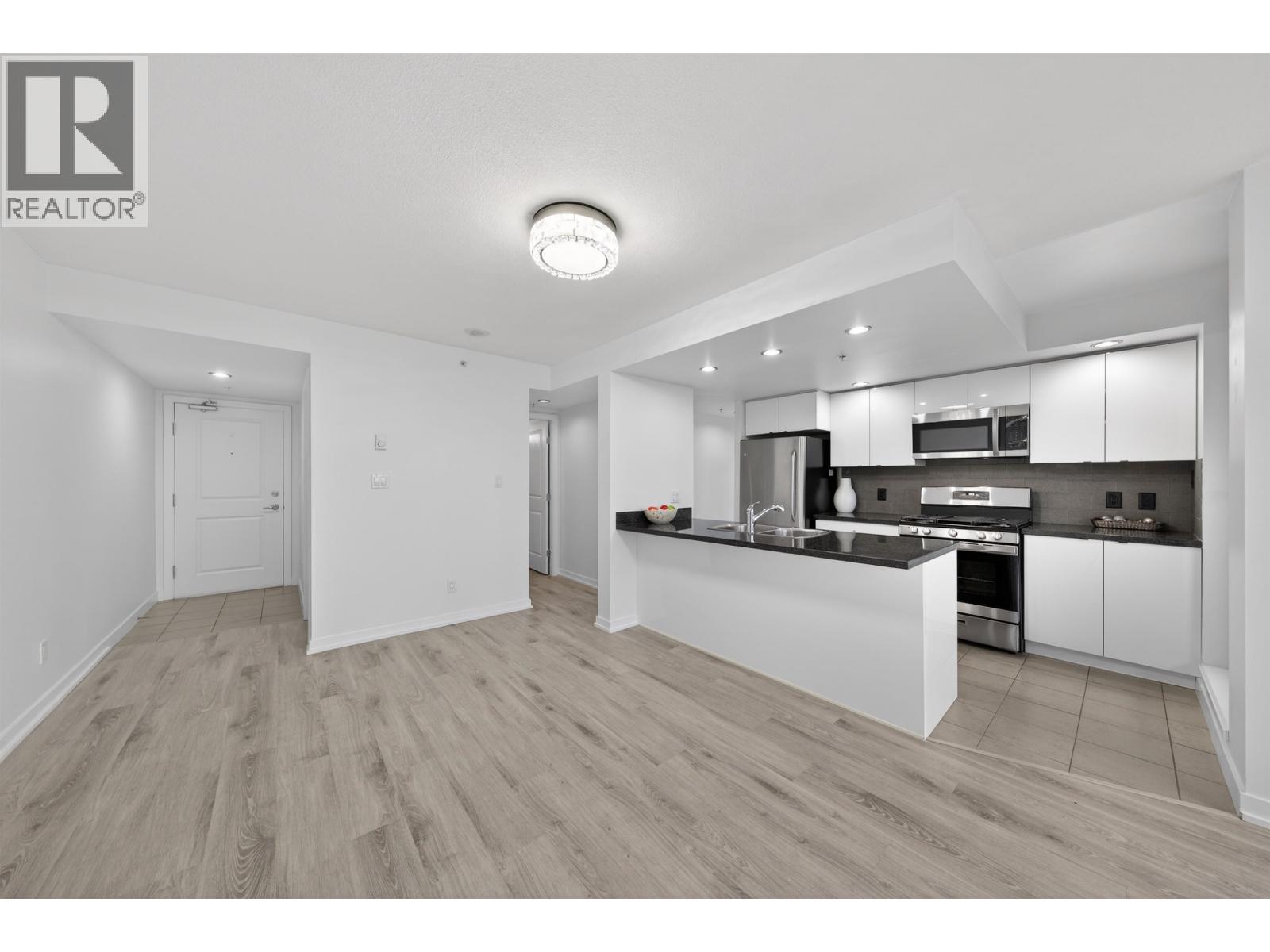 1601 9180 HEMLOCK DRIVE, Richmond