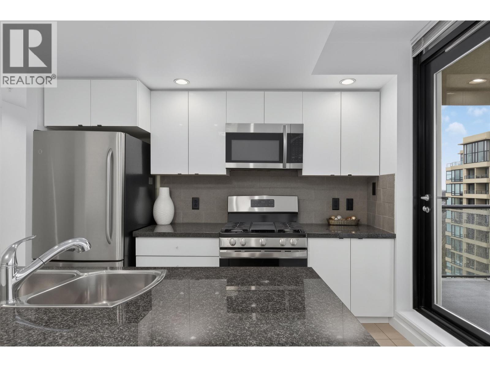 1601 9180 HEMLOCK DRIVE, Richmond