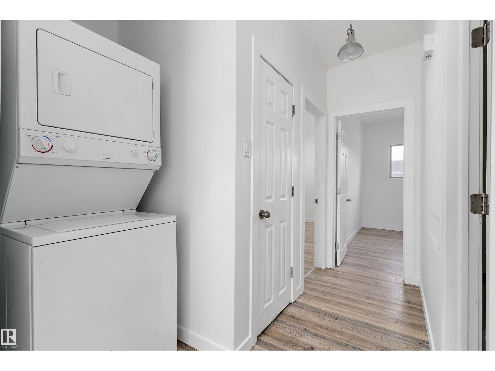 6103-6105 97A AV NW, Edmonton