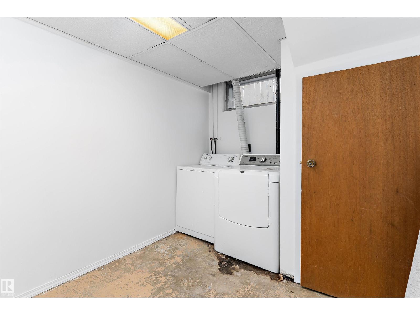 6103-6105 97A AV NW, Edmonton