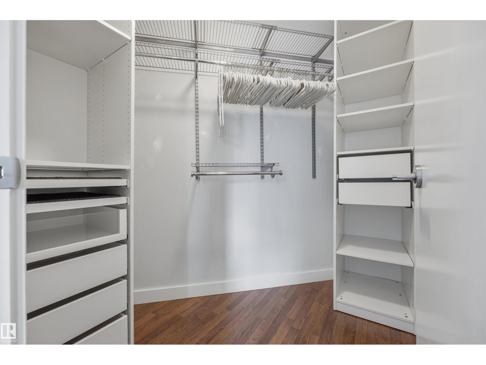 #1403 10136 104 ST NW, Edmonton