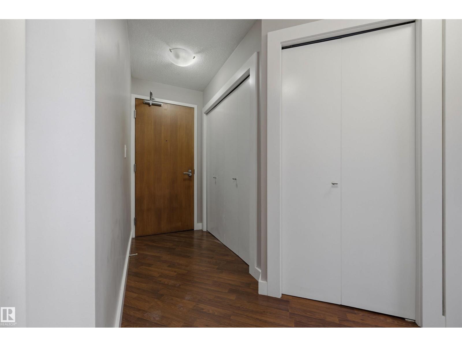 #1403 10136 104 ST NW, Edmonton