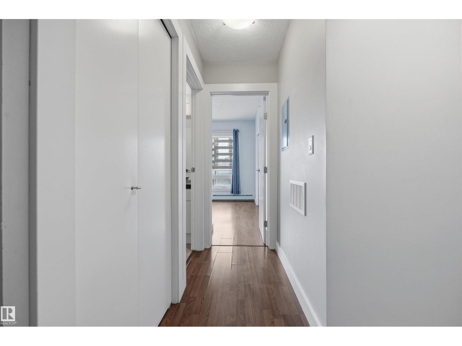 #1403 10136 104 ST NW, Edmonton