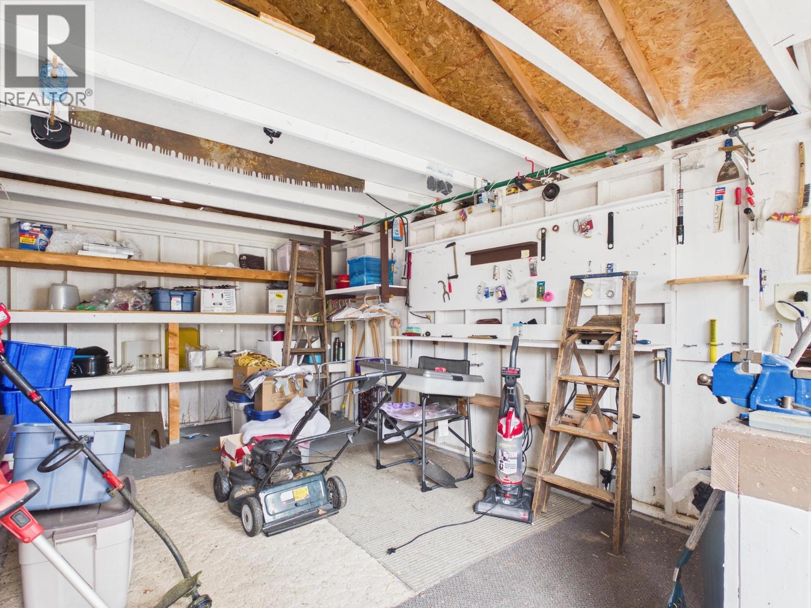 1115 DENNY ROAD - 22