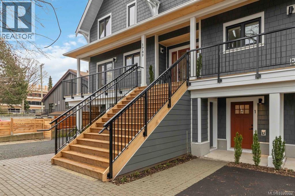#1 1789 Emerson St - 2