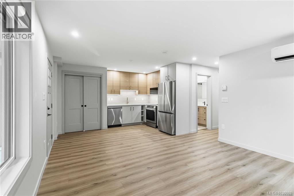 #1 1789 Emerson St - 5