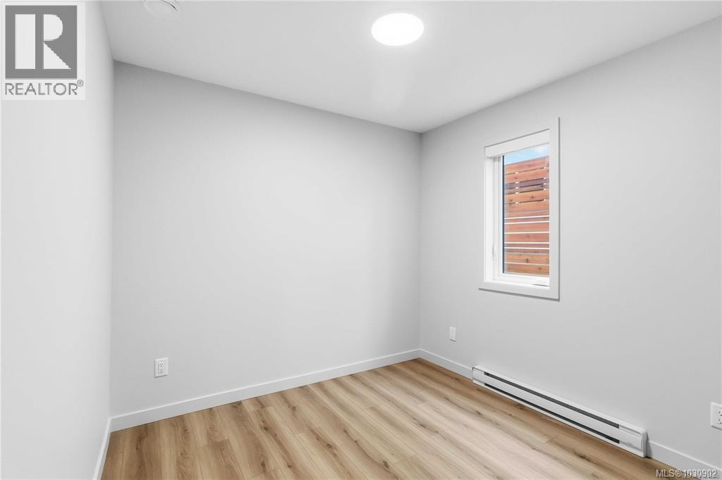 #1 1789 Emerson St - 9