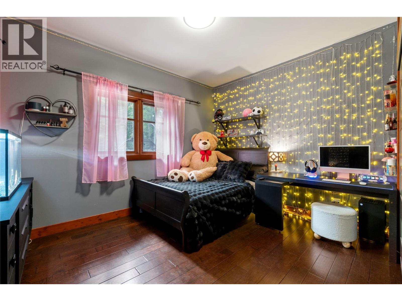 3785 Cameron Road - 55