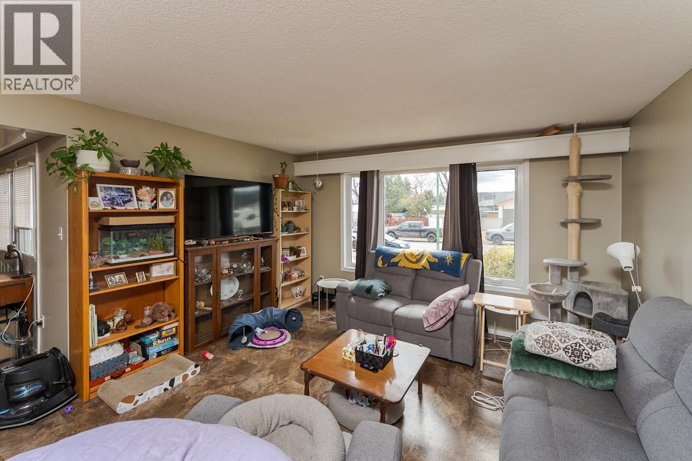 4103 1ST AVENUE - 17