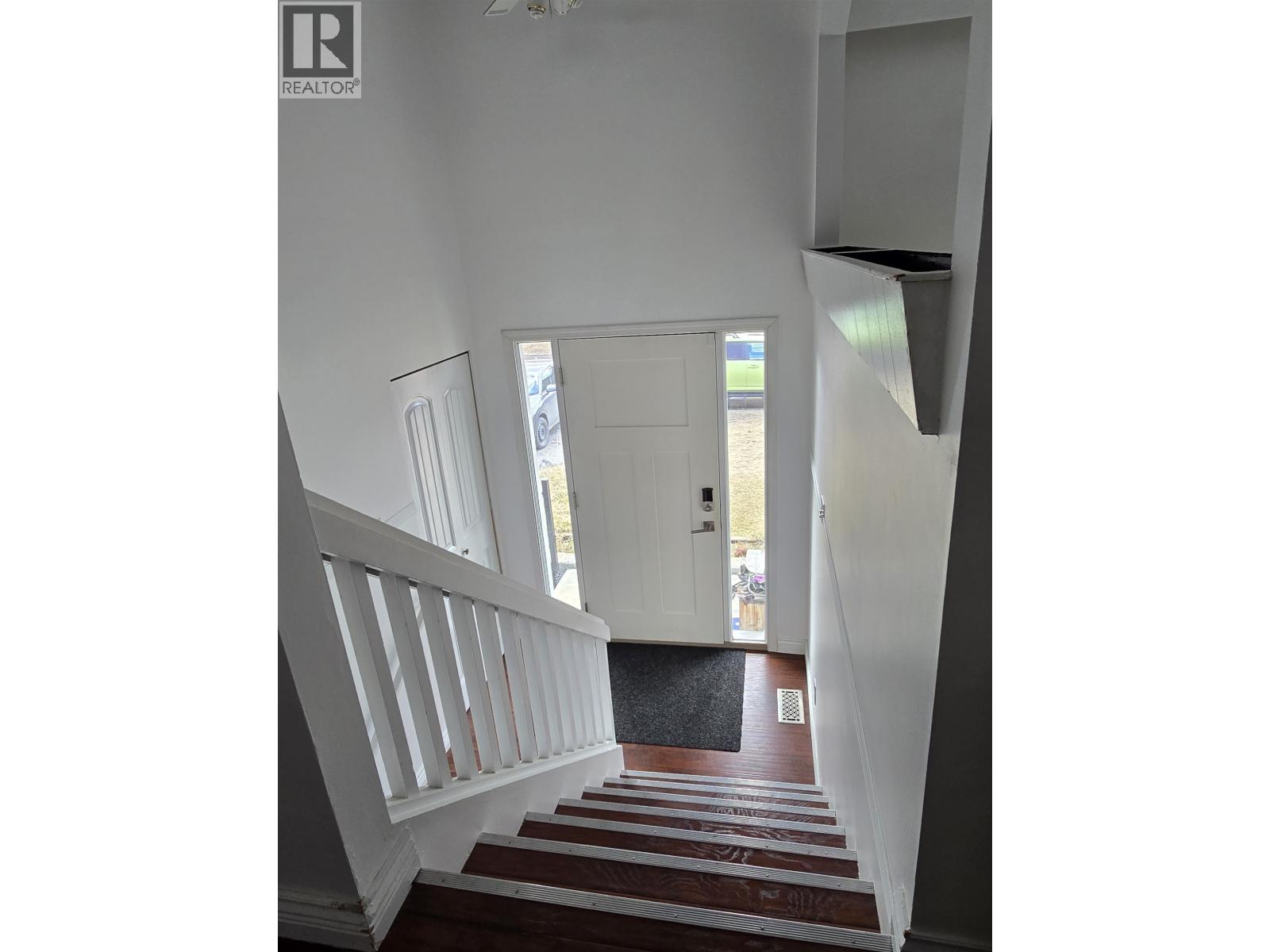 4336 FLYNN AVENUE - 16