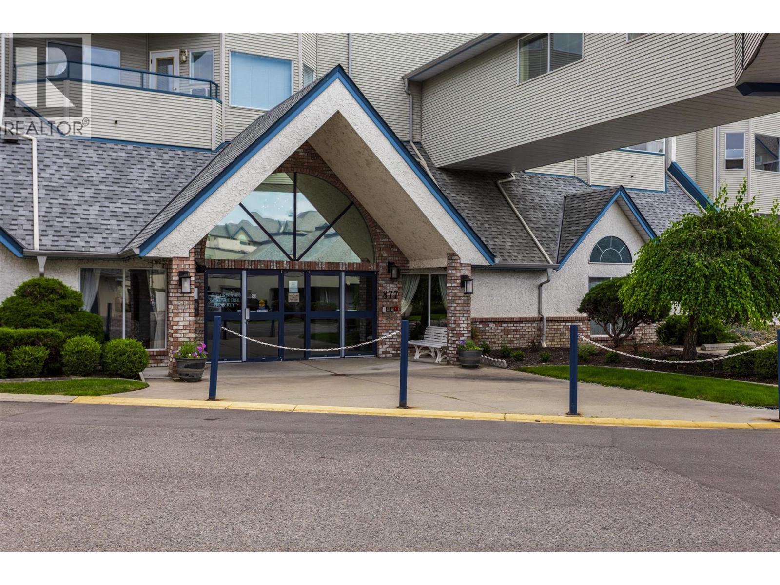 #204-877 KLO Road, Kelowna