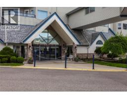 204 877 KLO Road, Kelowna