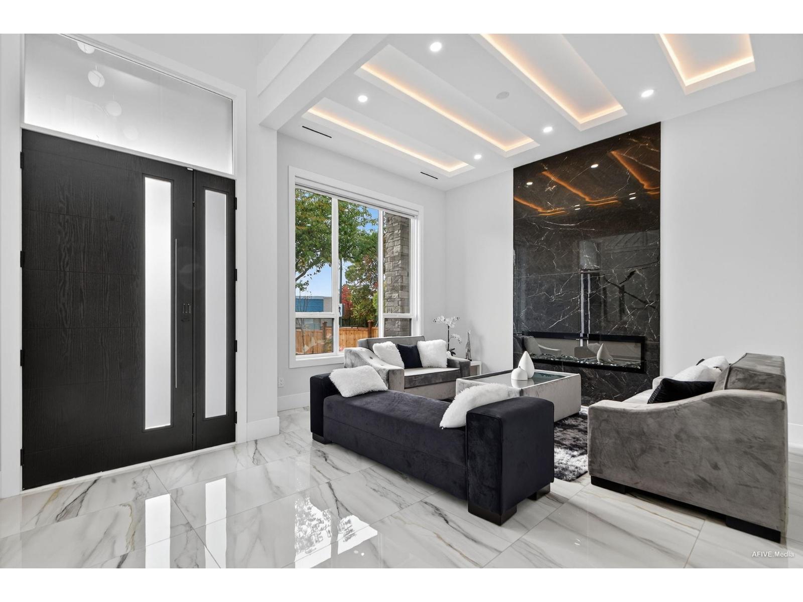 15363 94 AVENUE, Surrey