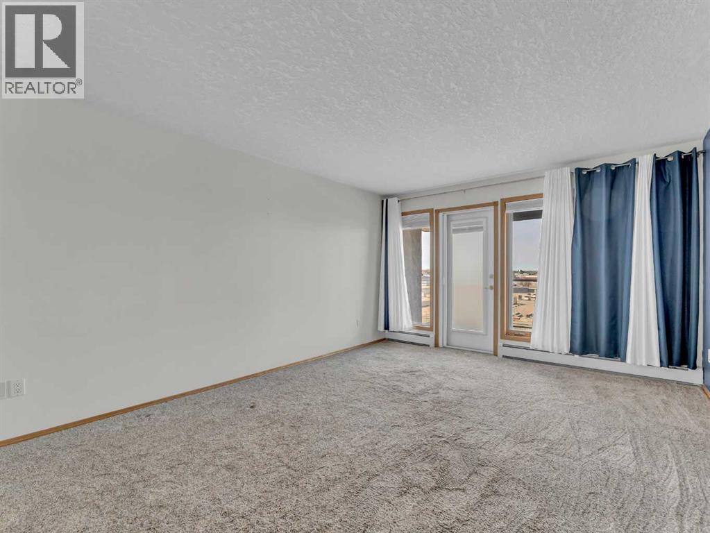 
          1535 Southview Drive Southeast
            <br/>
            <span>Medicine Hat</span>
            , 
            <span>AB</span>
             <span>T1B4H8</span>
         - Photo 17