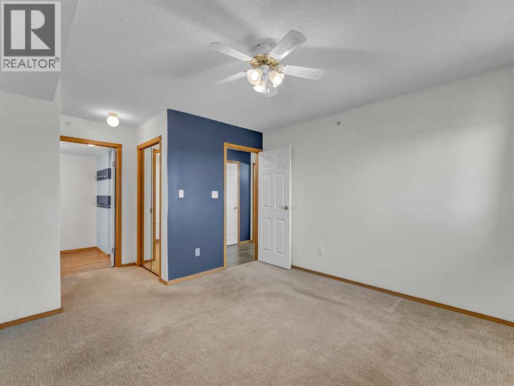 
          1535 Southview Drive Southeast
            <br/>
            <span>Medicine Hat</span>
            , 
            <span>AB</span>
             <span>T1B4H8</span>
         - Photo 24