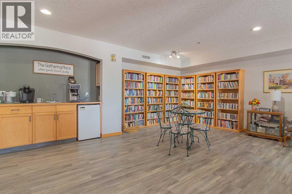 
          1535 Southview Drive Southeast
            <br/>
            <span>Medicine Hat</span>
            , 
            <span>AB</span>
             <span>T1B4H8</span>
         - Photo 42