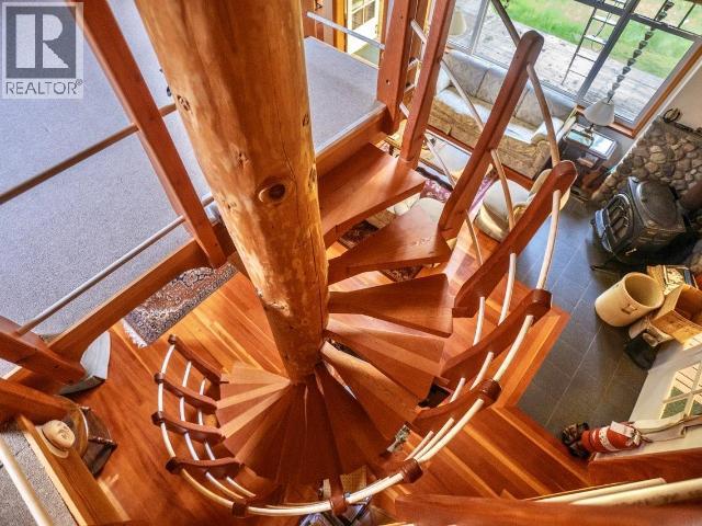 2777 CEDAR WAY, Savary Island