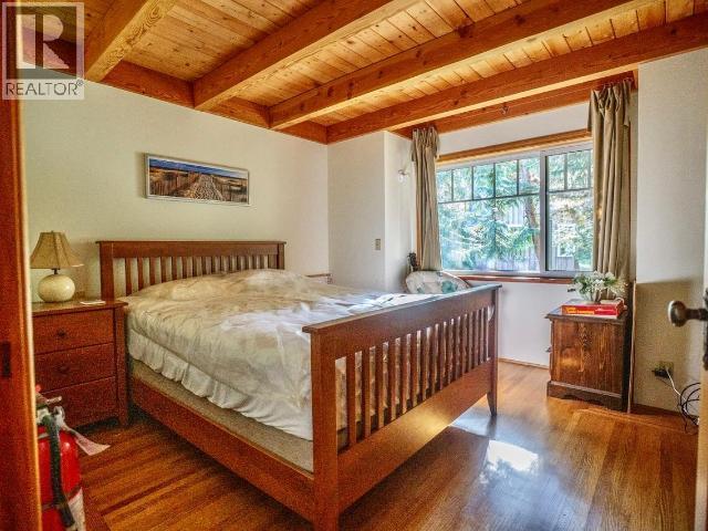 2777 CEDAR WAY, Savary Island