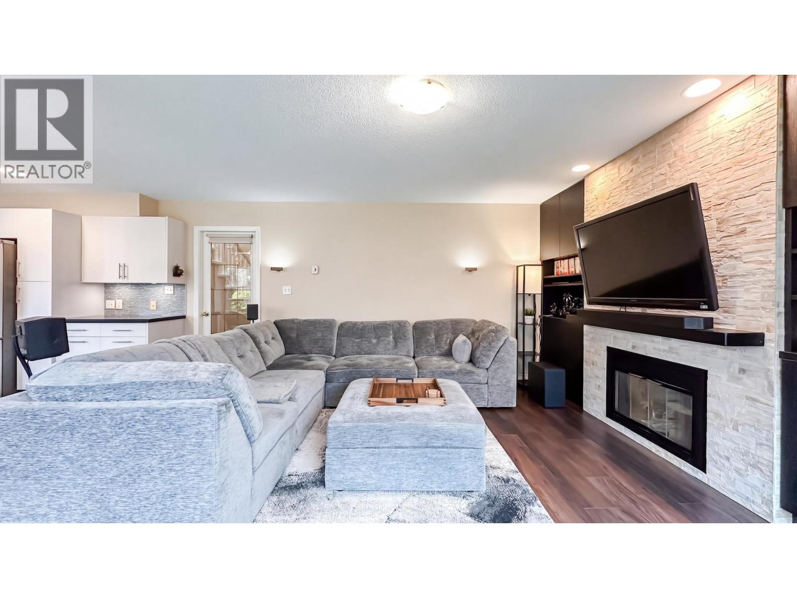 5520 WALLACE ROAD, Richmond