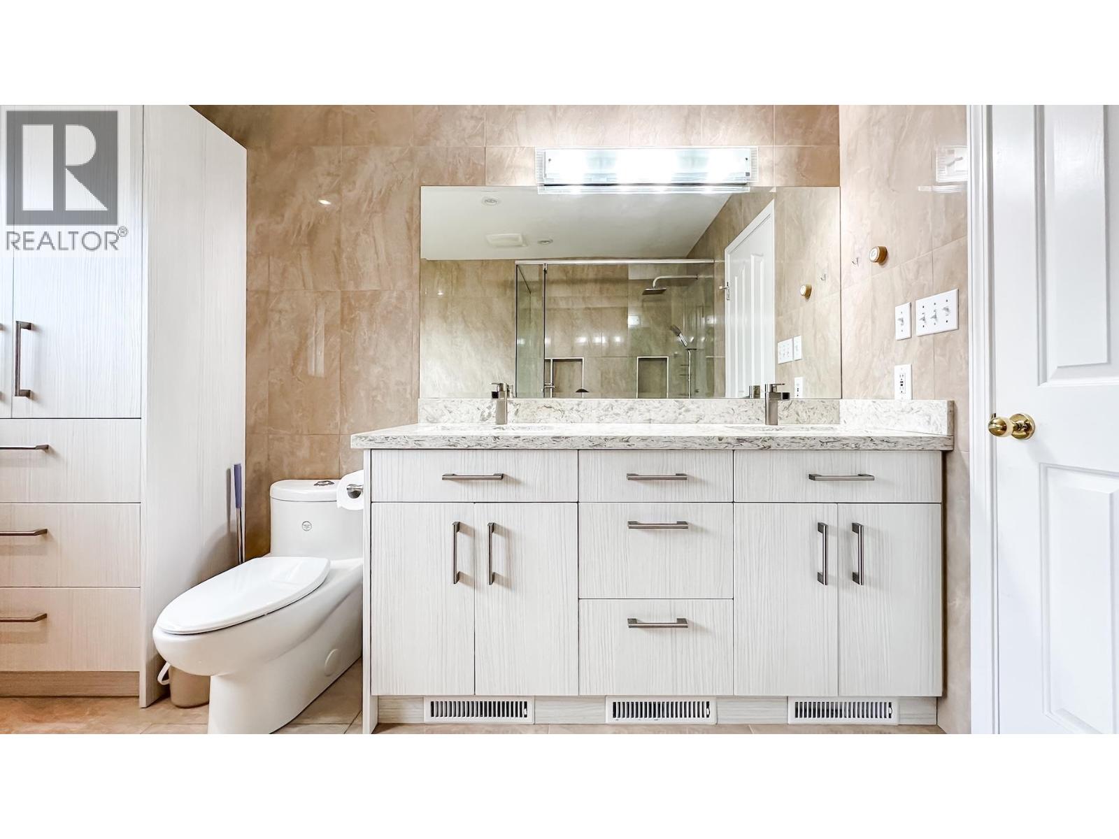 5520 WALLACE ROAD, Richmond