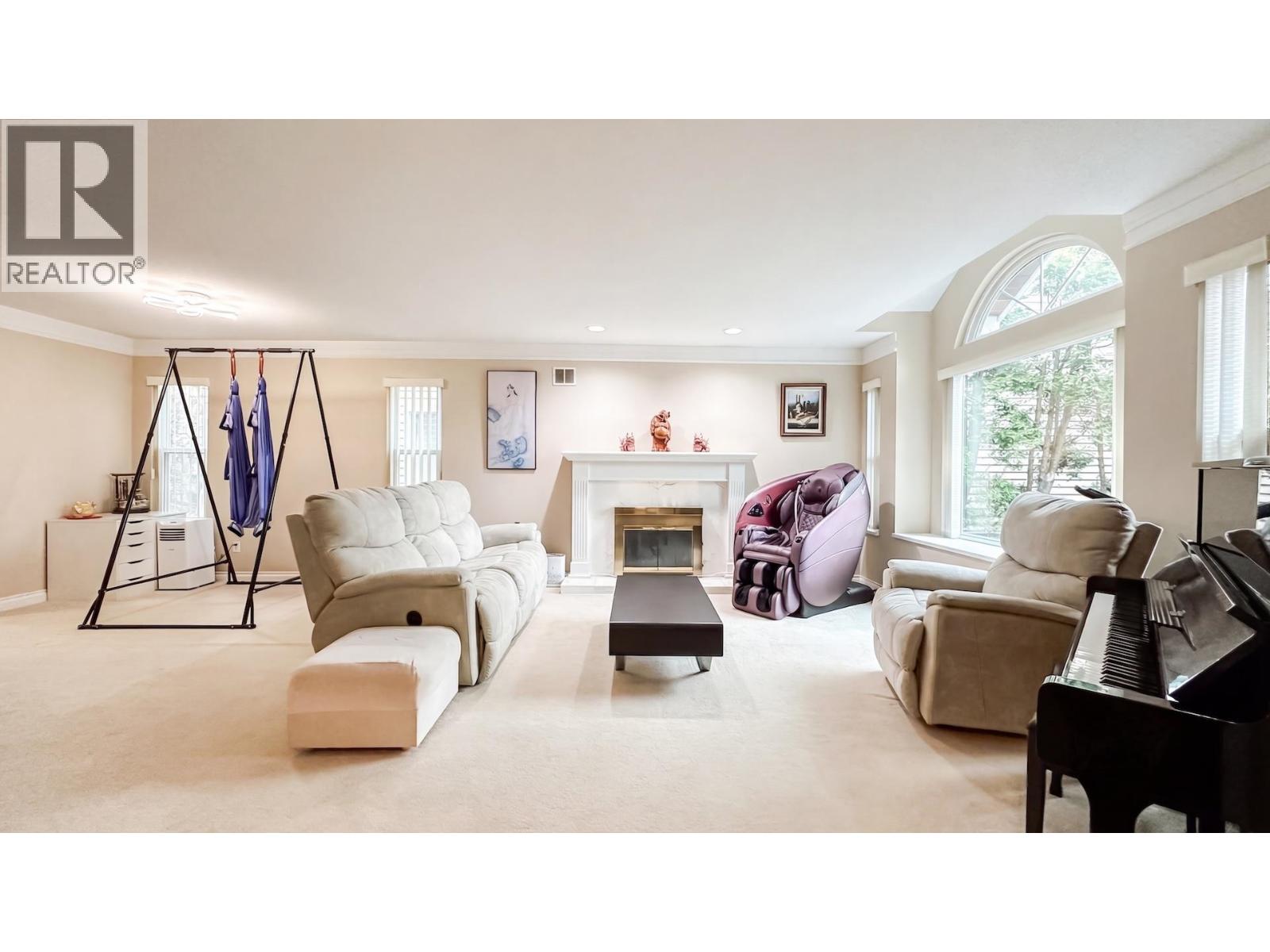 5520 WALLACE ROAD, Richmond