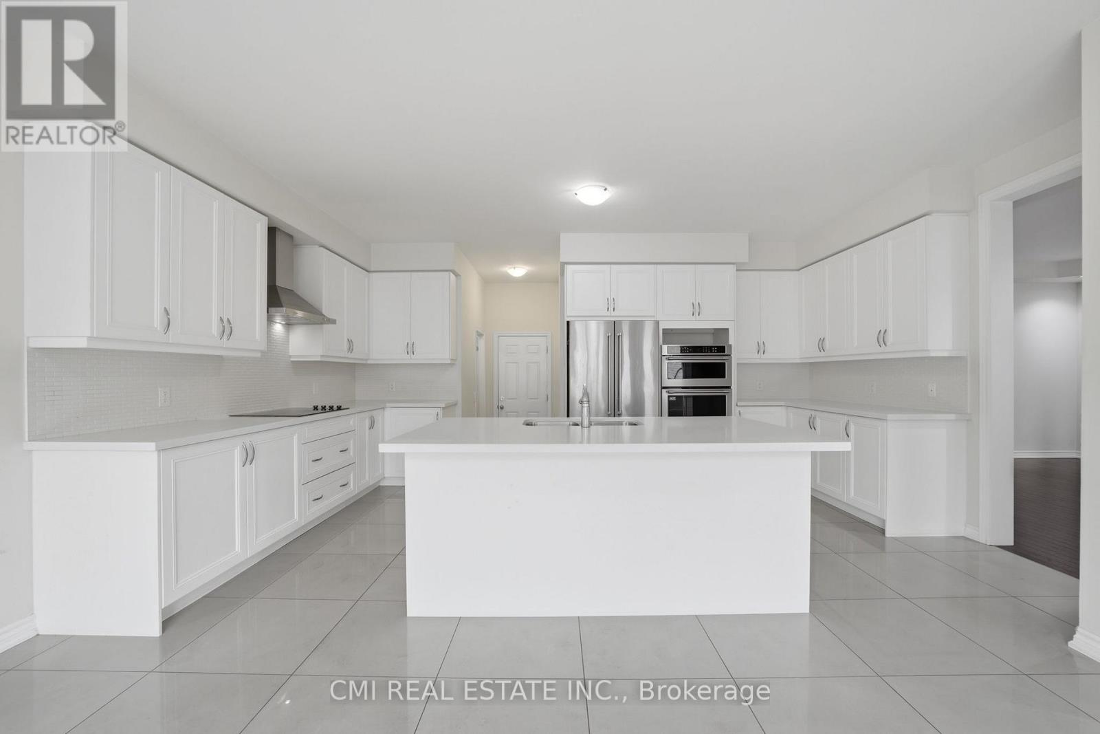42 VALLEYBROOK CRESCENT - 12