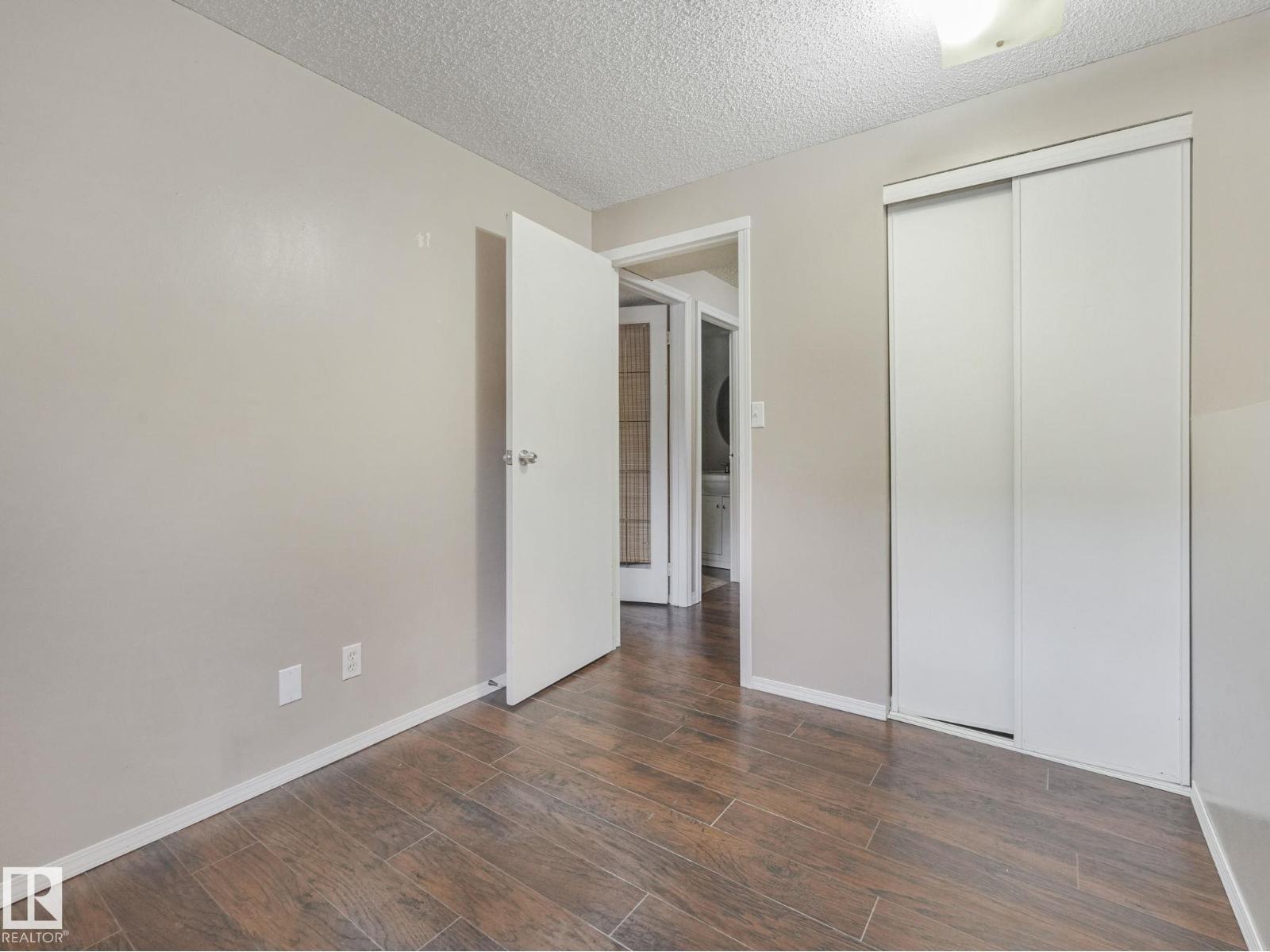 4105 41 AV NW, Edmonton