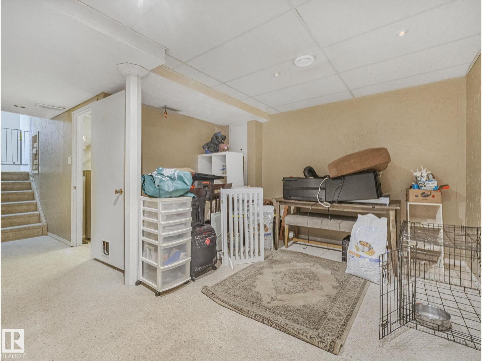 4105 41 AV NW, Edmonton