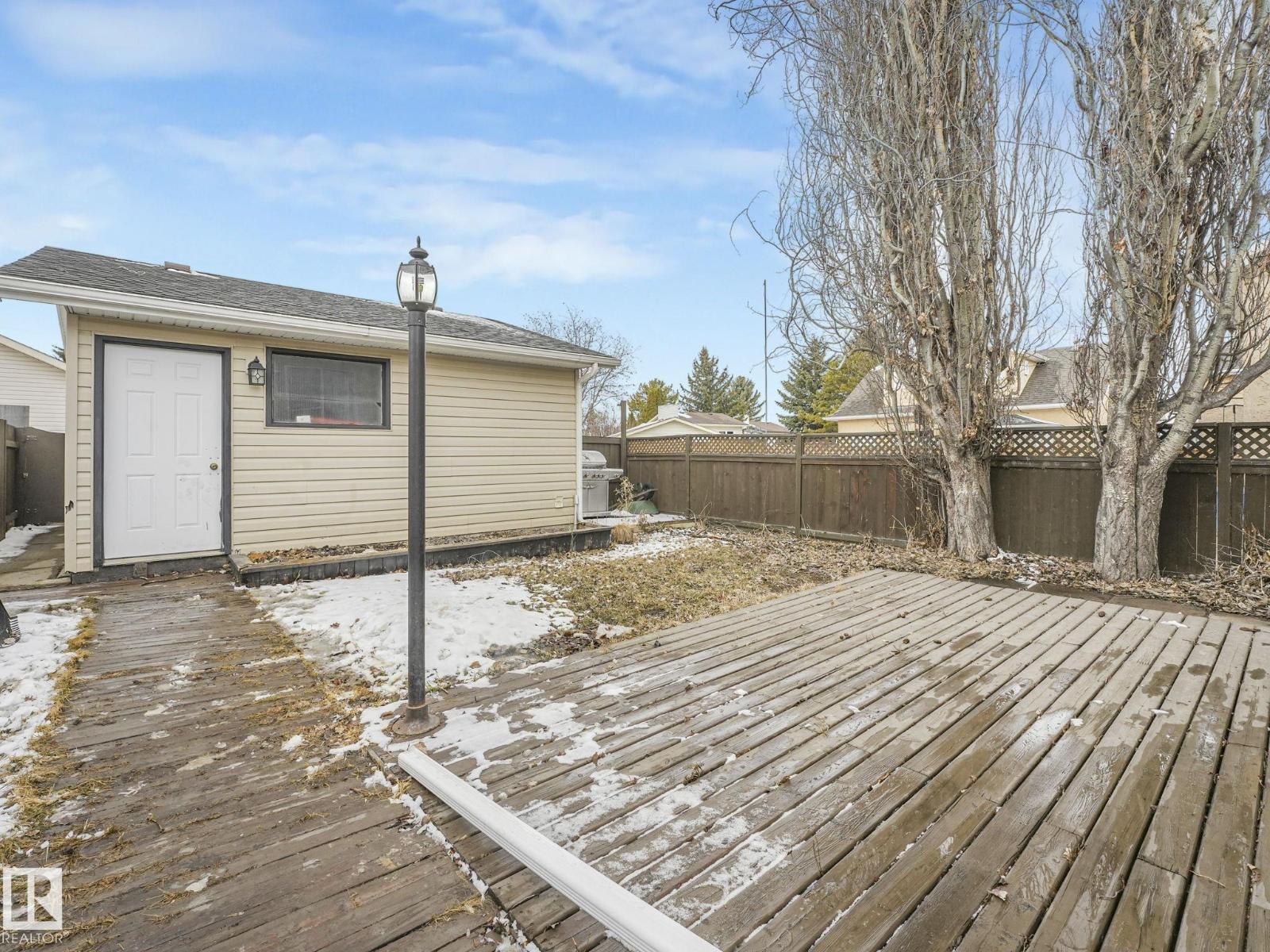 4105 41 AV NW, Edmonton