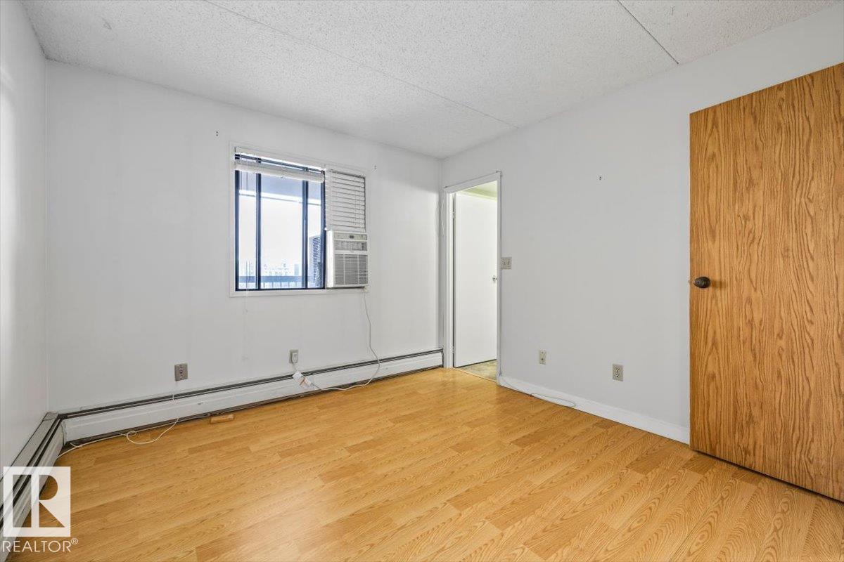 #703 9917 110 ST NW, Edmonton