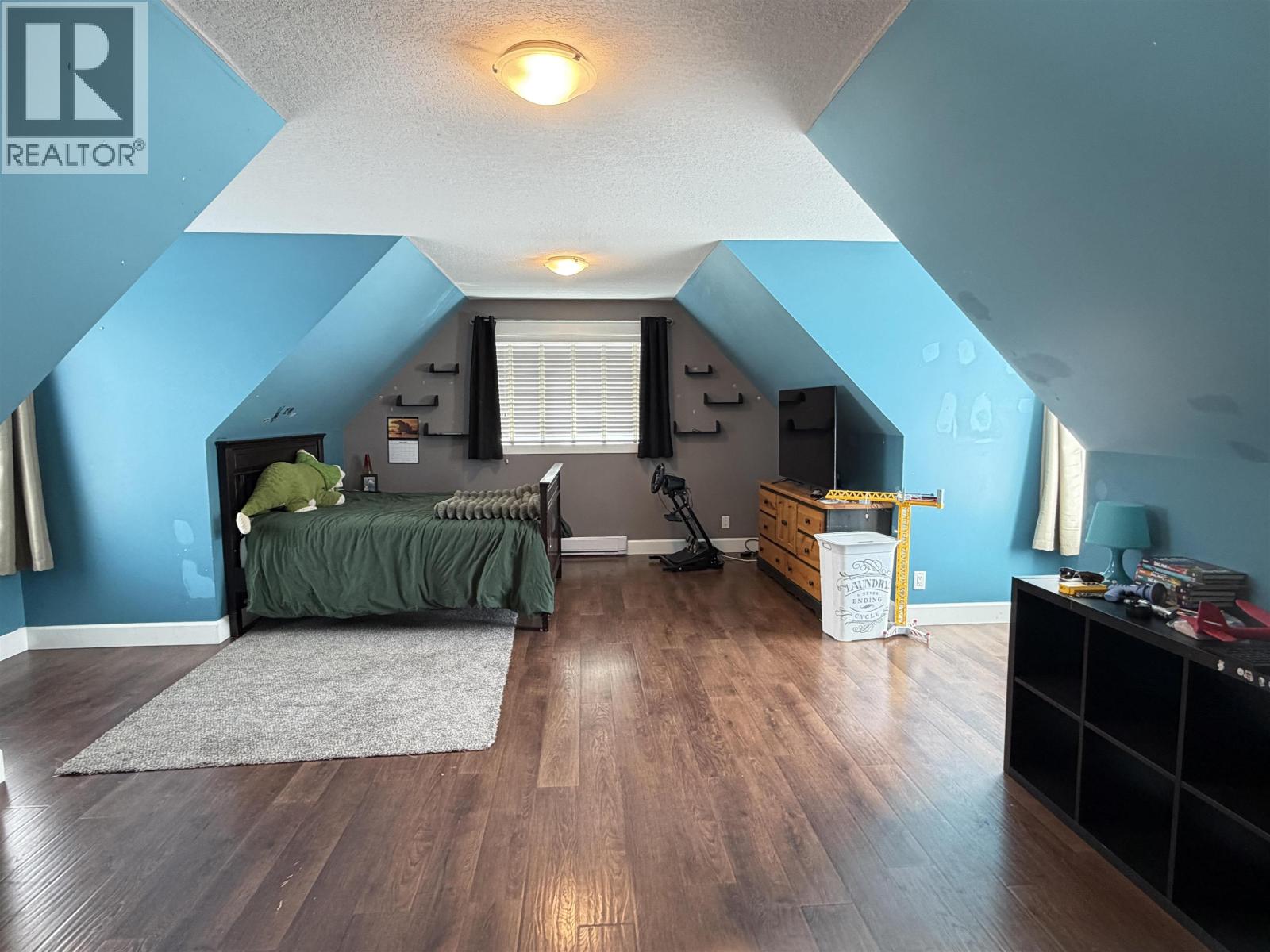 1522 ALDER AVENUE, Vanderhoof