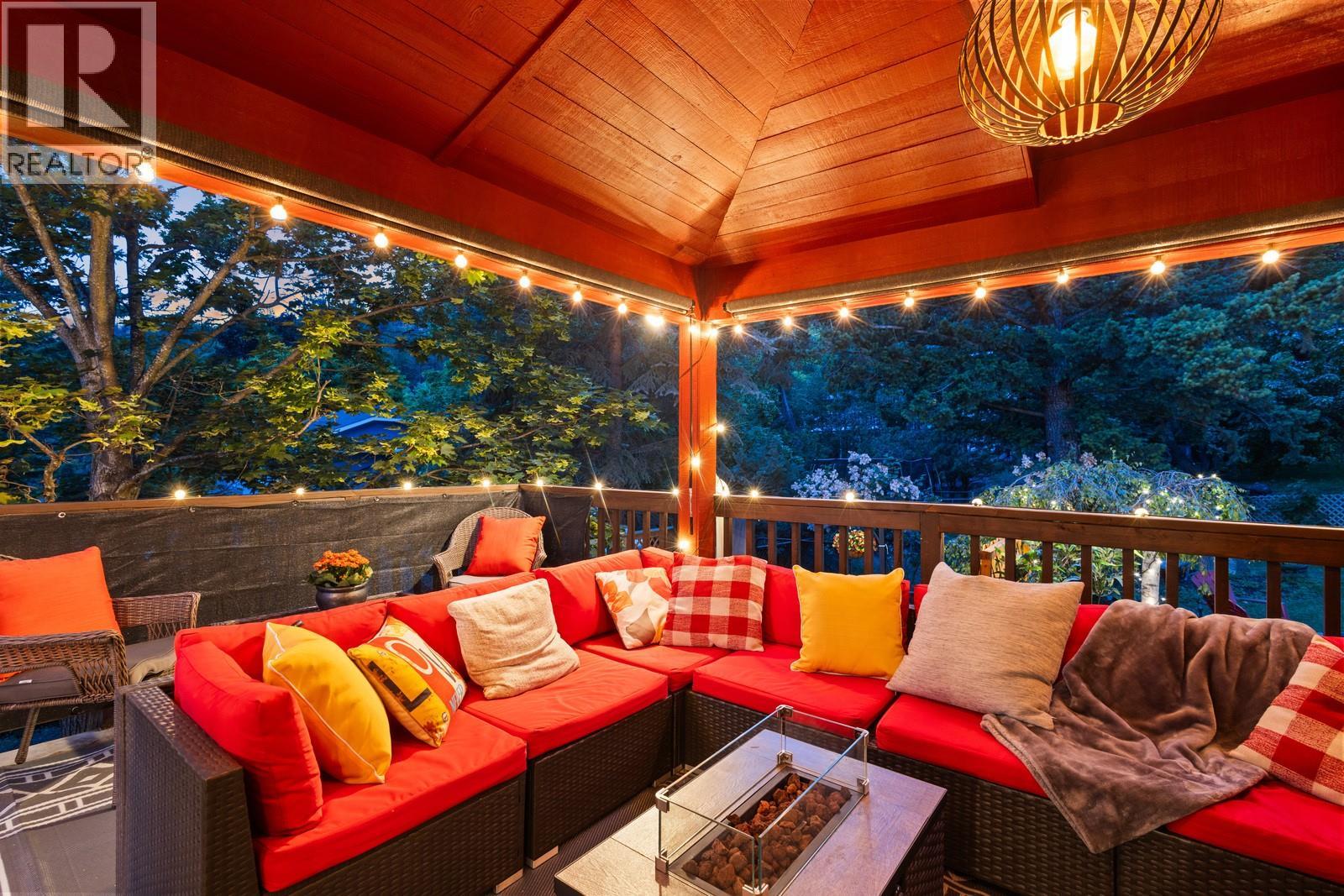  1532 Klein Road, West Kelowna