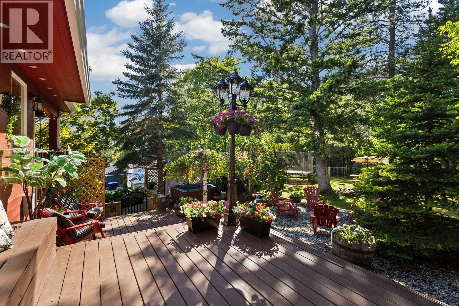  1532 Klein Road, West Kelowna