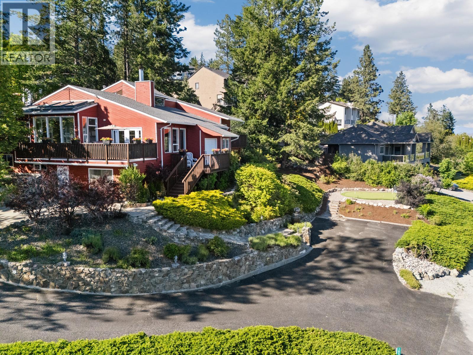  1532 Klein Road, West Kelowna