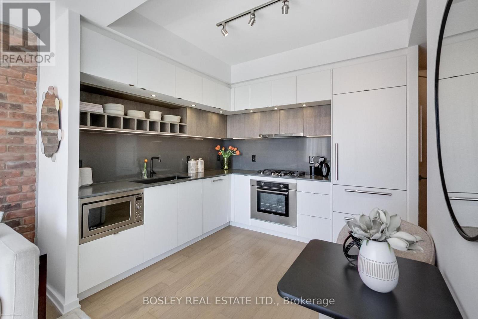 #PH9 138 ST HELEN'S AVENUE - 11