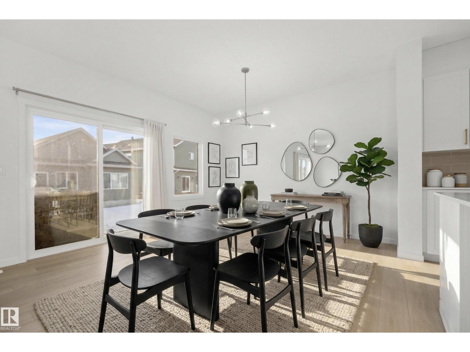 153 ROYAL ST, St. Albert