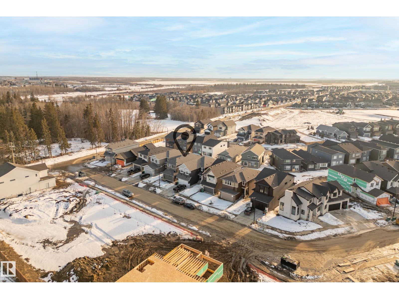 153 ROYAL ST, St. Albert