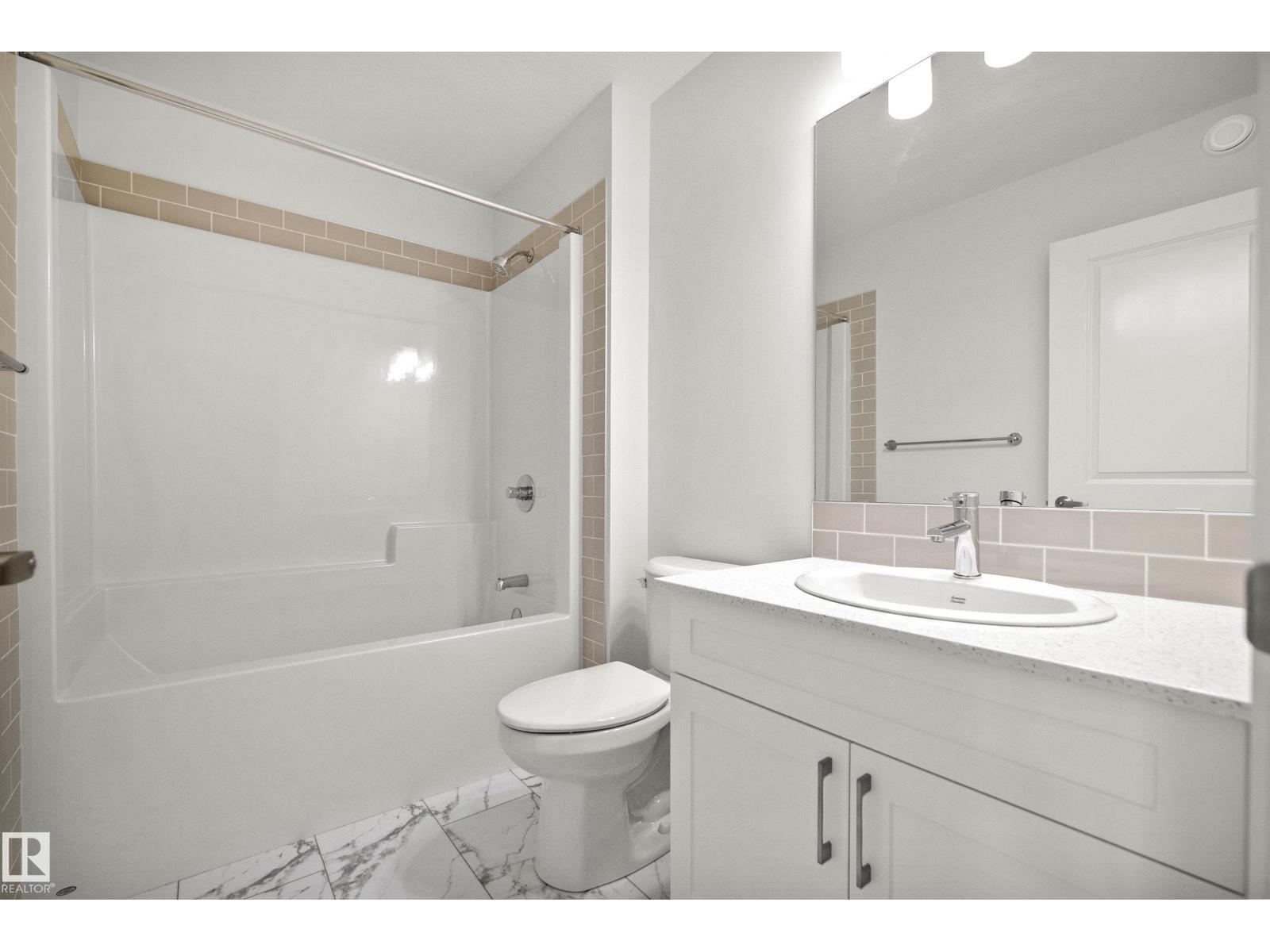 153 ROYAL ST, St. Albert