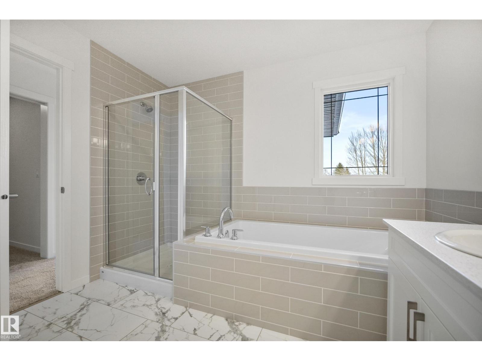 153 ROYAL ST, St. Albert