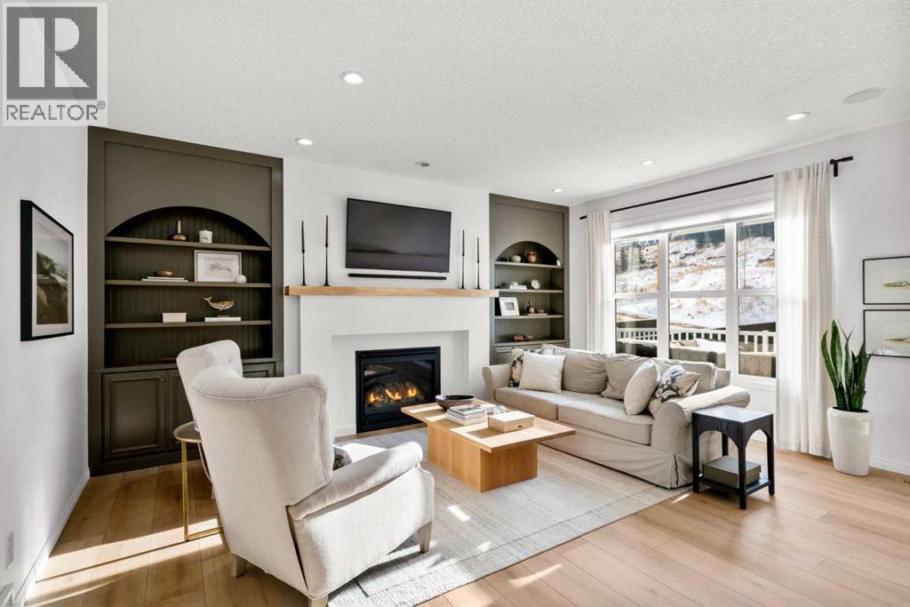 57 Riviera Crescent, Cochrane