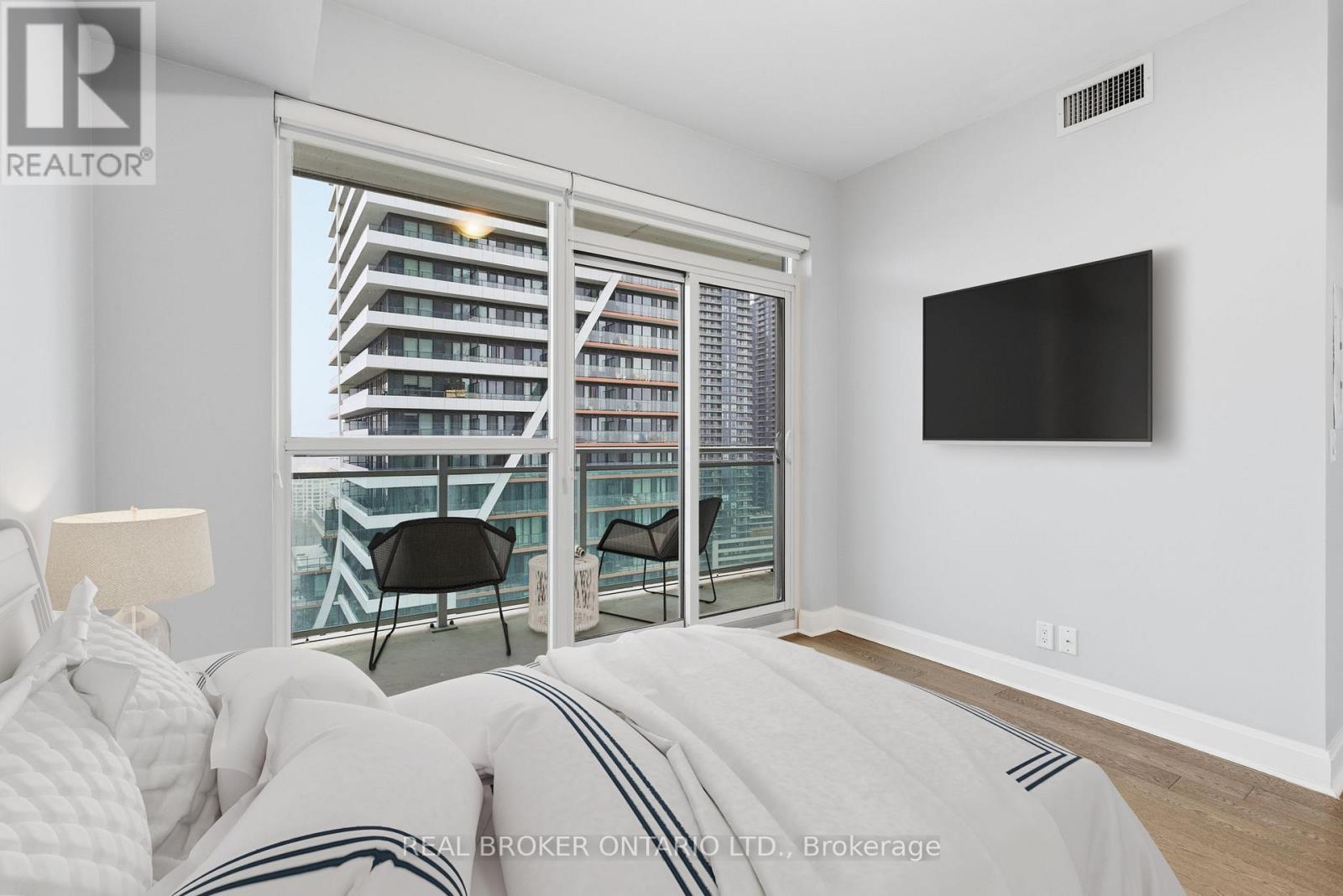#1801 33 SHORE BREEZE DRIVE - 12