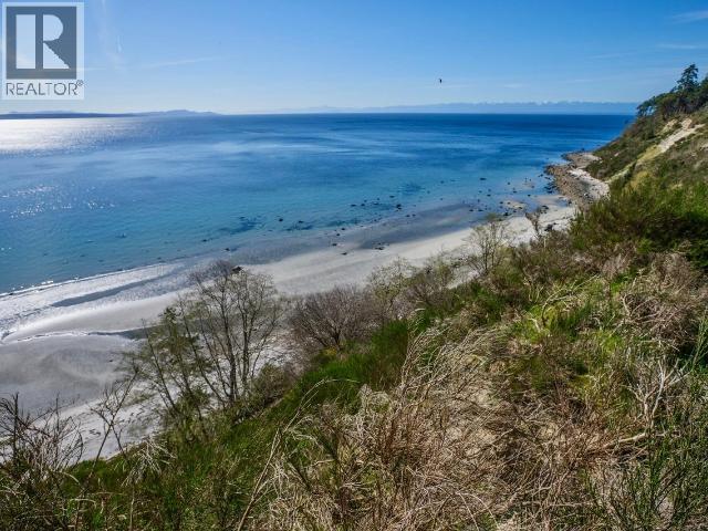 3020 ASHWORTH WALK, Savary Island