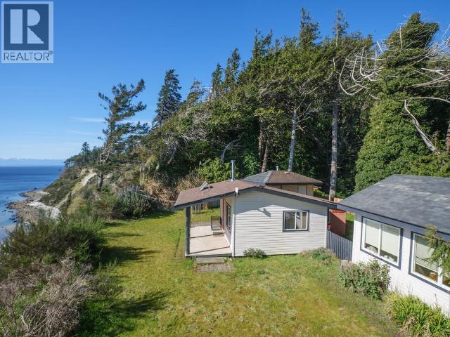 3020 ASHWORTH WALK, Savary Island