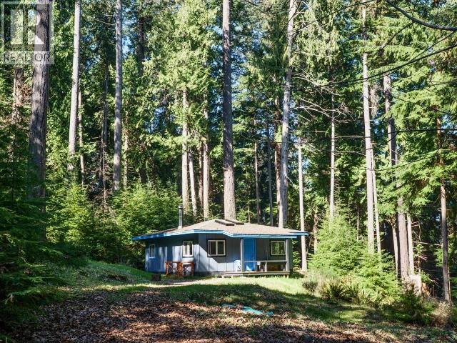 3020 ASHWORTH WALK, Savary Island