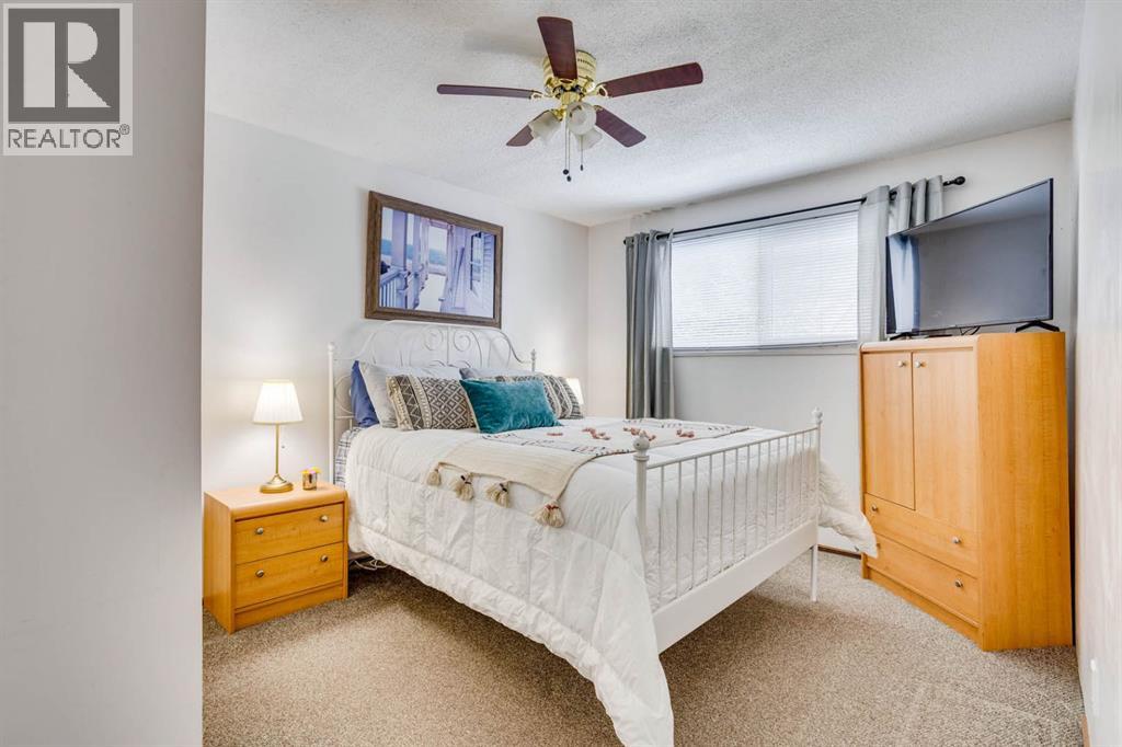 146 Elmore Drive, Fort McMurray