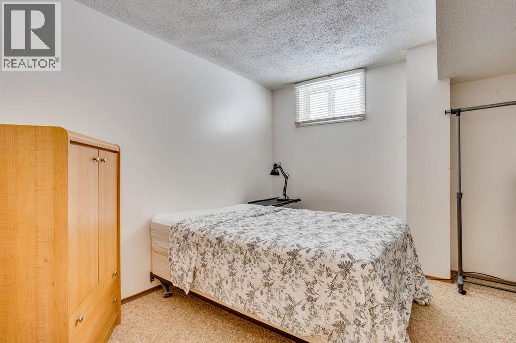 146 Elmore Drive, Fort McMurray